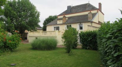 House 7 rooms of 161 m² in Bressuire (79300)