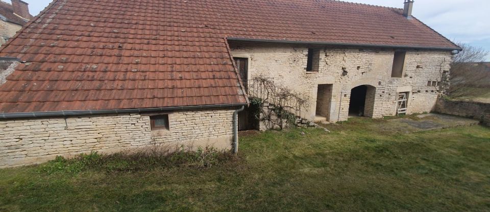 Ferme 6 pièces de 72 m² à Villiers-les-Hauts (89160)