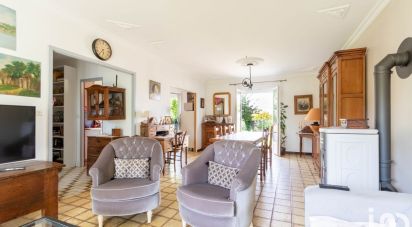 House 5 rooms of 97 m² in Le Pellerin (44640)