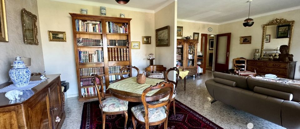 Appartement 3 pièces de 80 m² à Toulon (83000)