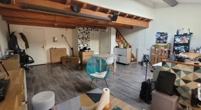 Duplex 3 rooms of 66 m² in Bezouce (30320)