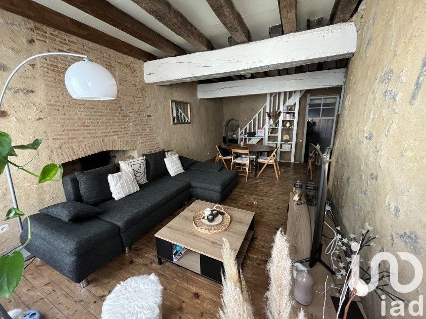 Maison 3 pièces de 123 m² à Parthenay (79200)