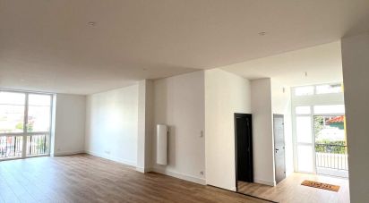 Apartment 4 rooms of 166 m² in Bayonne (64100)