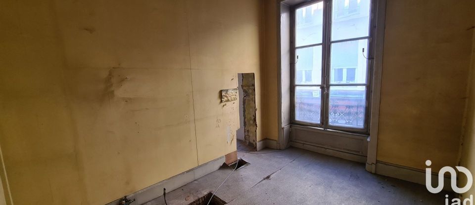 Appartement 4 pièces de 70 m² à Saint-Chamond (42400)