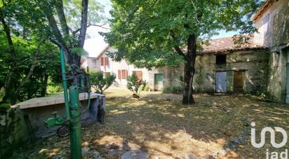 House 7 rooms of 128 m² in Rouillac (16170)