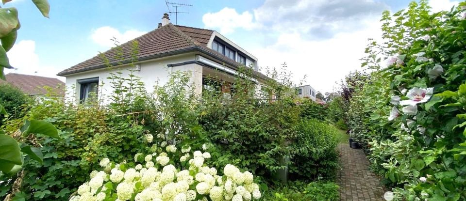 Maison traditionnelle 6 pièces de 118 m² à Le Grand-Quevilly (76120)