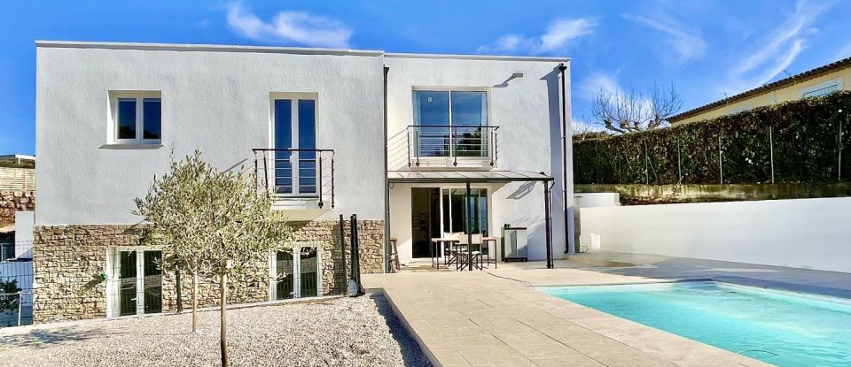 Maison 6 pièces de 158 m² à Fréjus (83600)