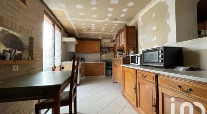 Town house 5 rooms of 100 m² in Bourbourg (59630)