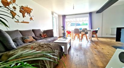 Maison 4 pièces de 120 m² à Beauvoir (77390)