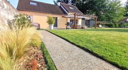 Maison 4 pièces de 120 m² à Beauvoir (77390)