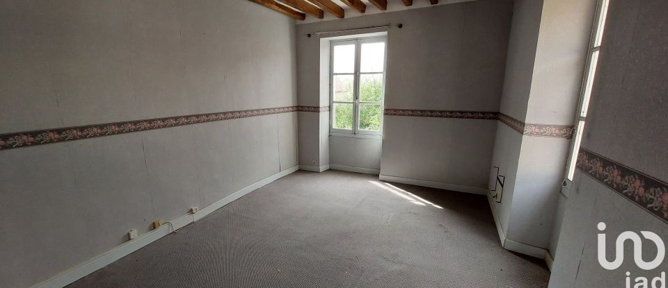 Village house 5 rooms of 81 m² in Thury (89520)