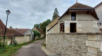 Village house 3 rooms of 55 m² in Thury (89520)