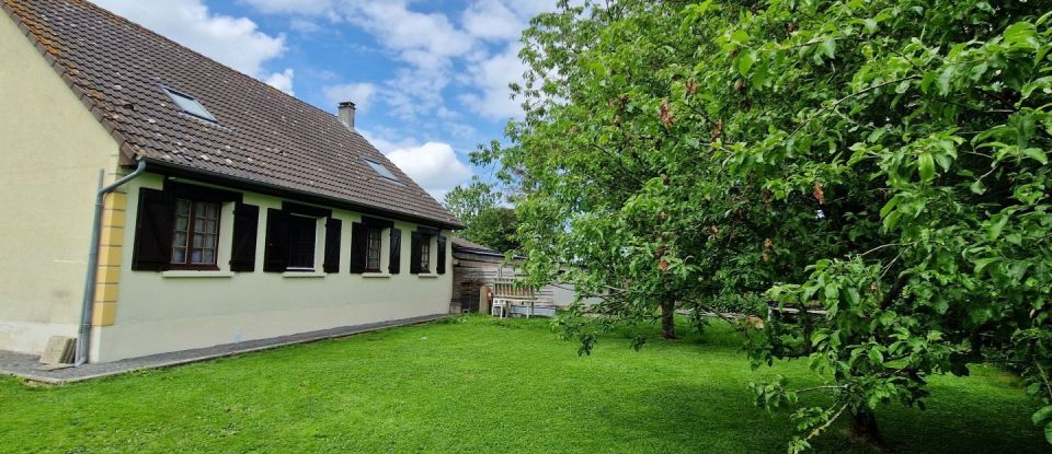 Maison 6 pièces de 165 m² à Cahagnolles (14490)