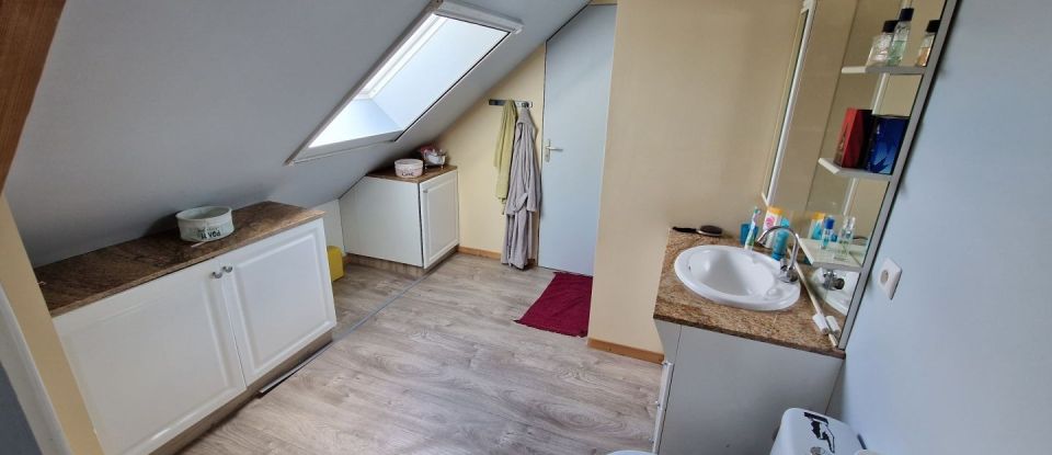 Maison 6 pièces de 165 m² à Cahagnolles (14490)