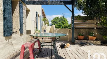 Maison de ville 5 pièces de 127 m² à Châteauneuf-de-Gadagne (84470)