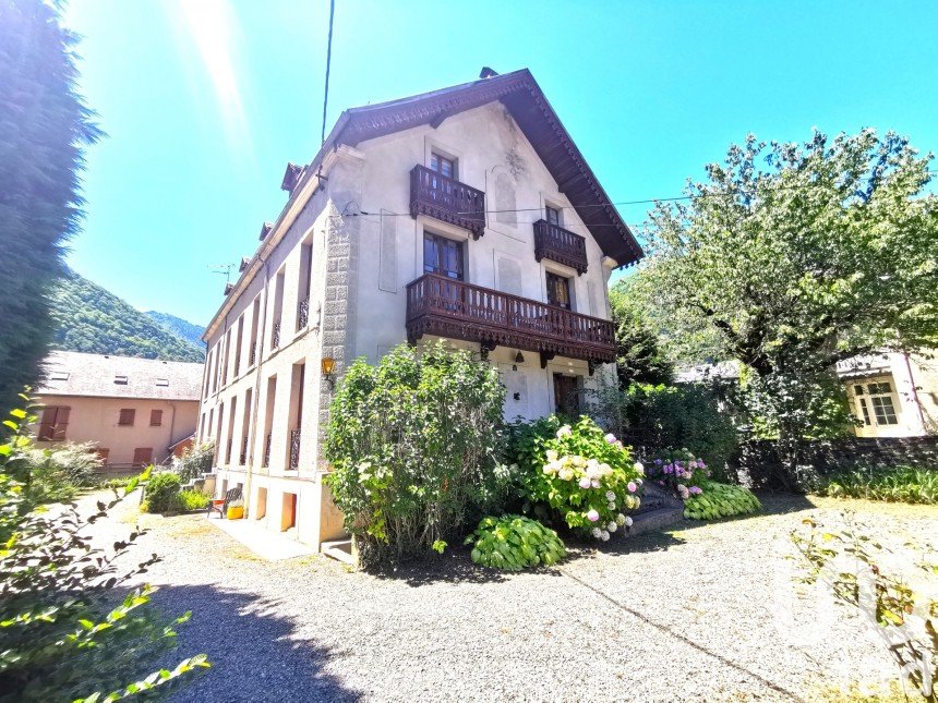 Apartment 5 rooms of 60 m² in Bagnères-de-Luchon (31110)