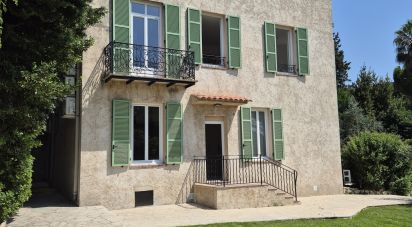 Apartment 5 rooms of 108 m² in Nice (06100)