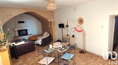 Village house 4 rooms of 93 m² in Mornas (84550)