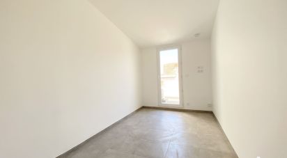 Maison 4 pièces de 70 m² à Sorgues (84700)