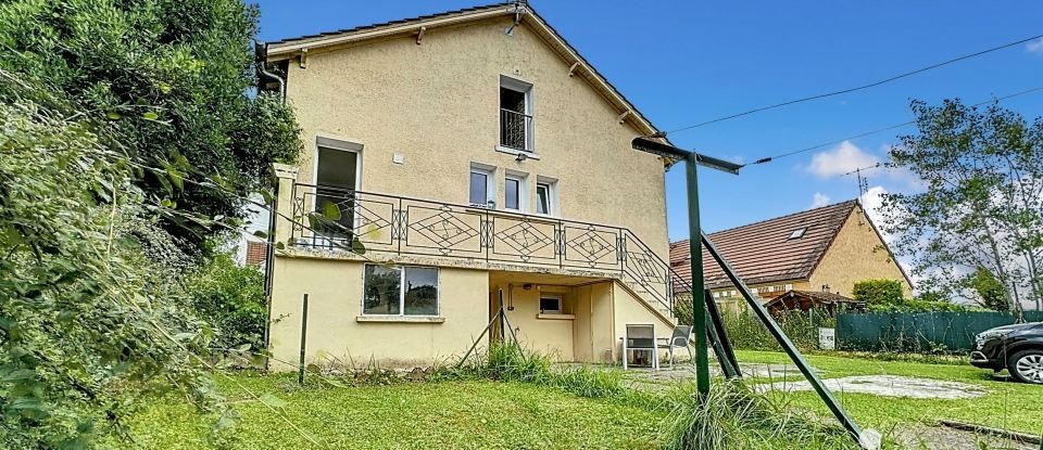 Traditional house 4 rooms of 86 m² in Auxerre (89000)