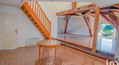 Appartement 5 pièces de 111 m² à L'Isle-sur-le-Doubs (25250)