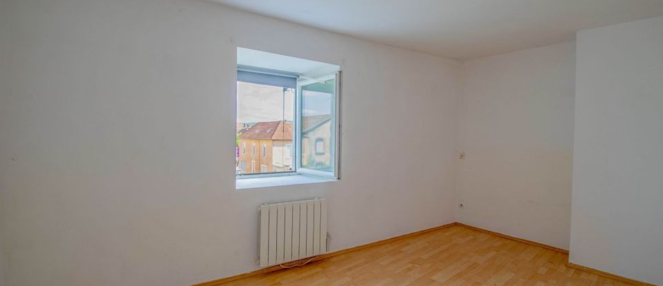 Appartement 5 pièces de 111 m² à L'Isle-sur-le-Doubs (25250)