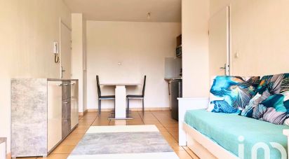 Appartement 2 pièces de 35 m² à Castelnau-d'Estrétefonds (31620)