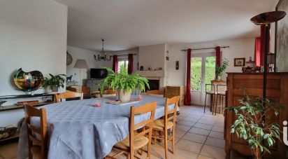 Traditional house 5 rooms of 154 m² in Léguillac-de-l'Auche (24110)