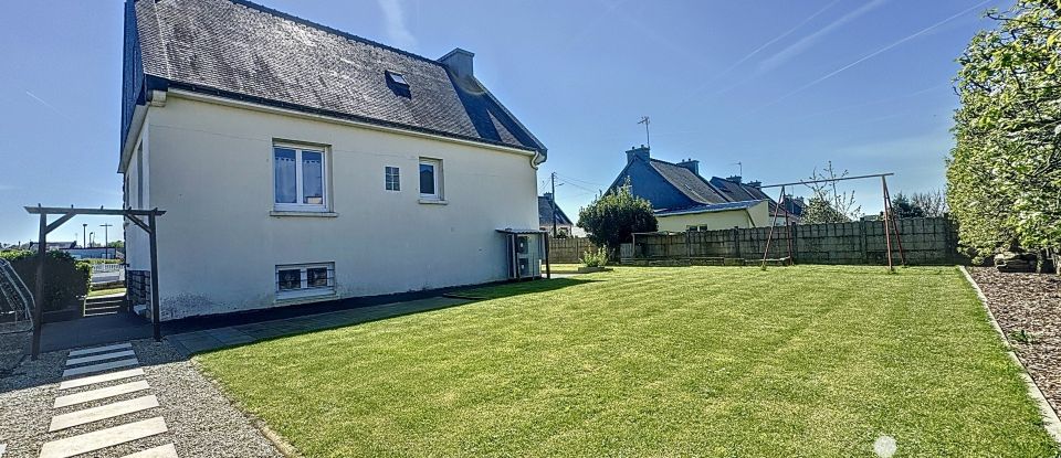 Traditional house 6 rooms of 115 m² in La Motte (22600)