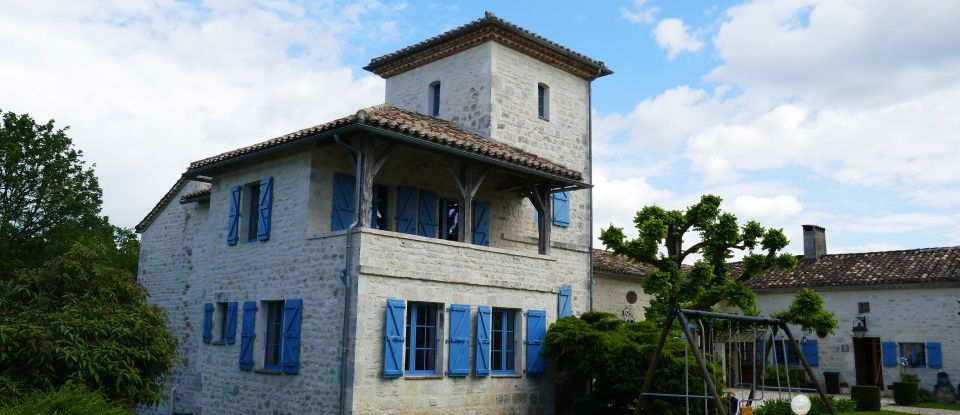 Mansion 14 rooms of 394 m² in Montcuq-en-Quercy-Blanc (46800)