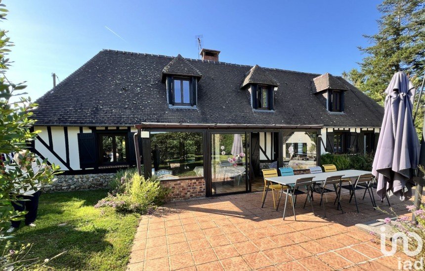 Country house 6 rooms of 142 m² in La Rivière-Saint-Sauveur (14600)