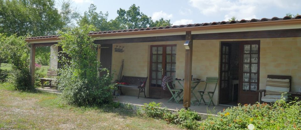 Maison de campagne 15 pièces de 420 m² à MONTCUQ (46800)