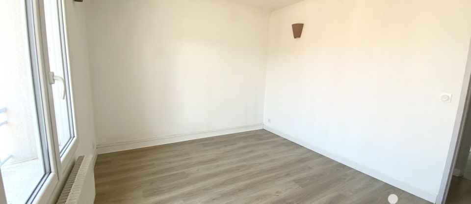 Appartement 4 pièces de 86 m² à Saint-Chamond (42400)