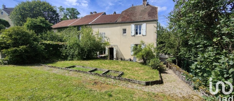 Country house 5 rooms of 135 m² in Arbot (52160)