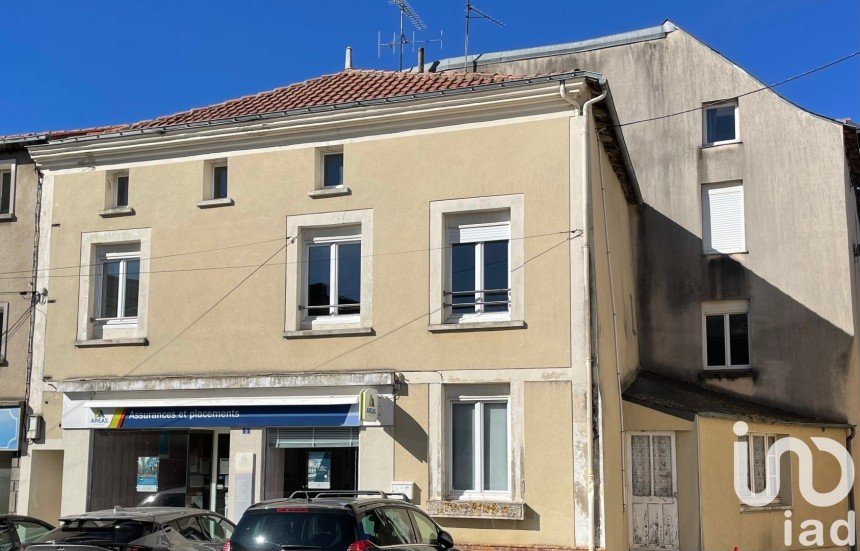 Building in Lys-Haut-Layon (49310) of 146 m²