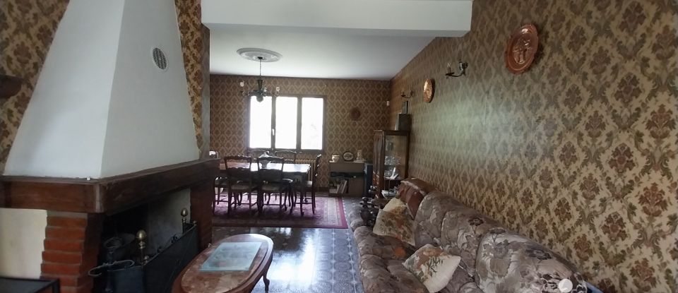 House 7 rooms of 150 m² in Boulleret (18240)