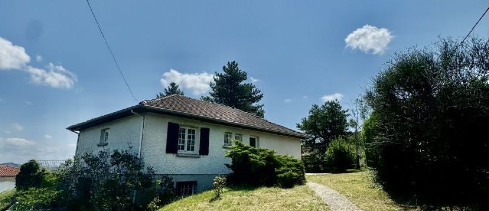 Maison 4 pièces de 95 m² à Marcilly-le-Châtel (42130)