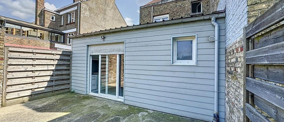 Maison 5 pièces de 130 m² à Coudekerque-Branche (59210)