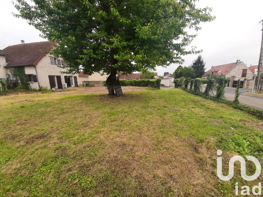 Traditional house 7 rooms of 172 m² in Saron-sur-Aube (51260)