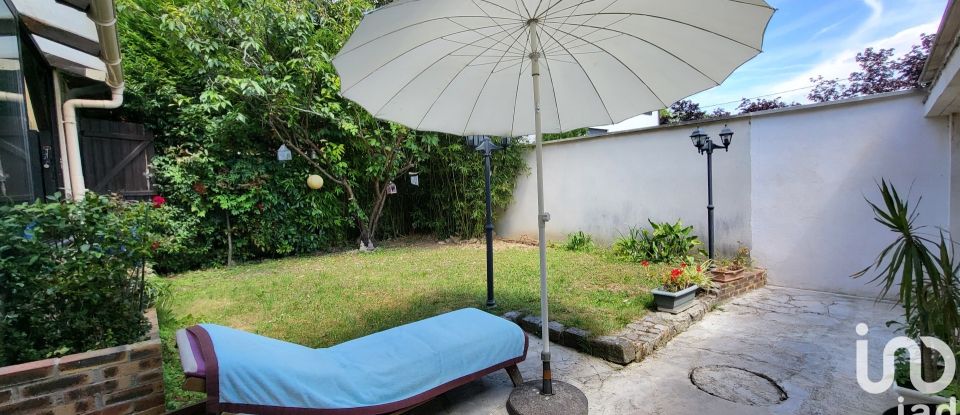 House 5 rooms of 120 m² in Noisy-le-Grand (93160)