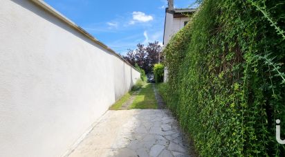 House 5 rooms of 120 m² in Noisy-le-Grand (93160)
