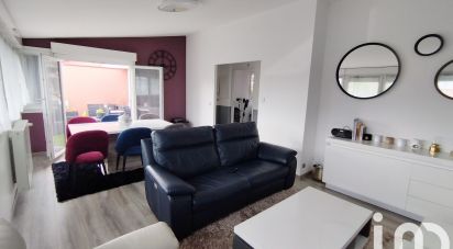 Apartment 4 rooms of 74 m² in Les Ulis (91940)