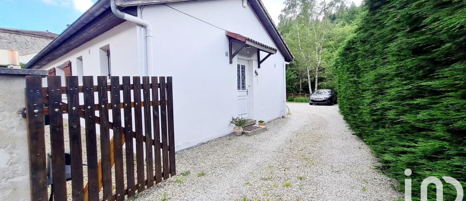 House 4 rooms of 87 m² in Planfoy (42660)