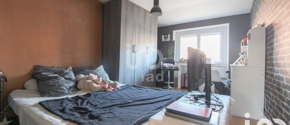 Town house 4 rooms of 74 m² in Saint-Affrique (12400)