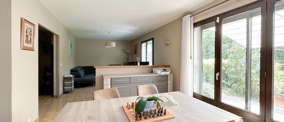 Maison 5 pièces de 145 m² à Allonzier-la-Caille (74350)