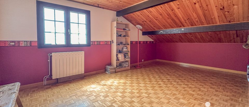 Maison 5 pièces de 145 m² à Allonzier-la-Caille (74350)