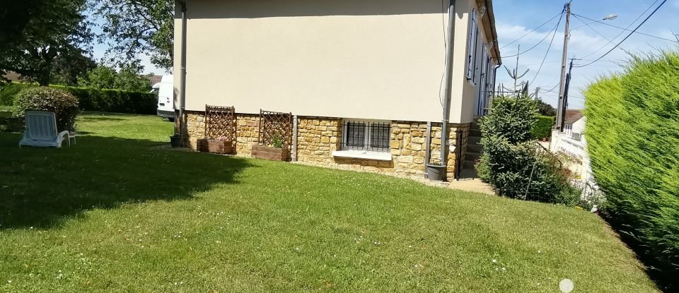 Maison 4 pièces de 95 m² à Saint-Florentin (36150)