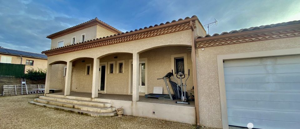 Maison traditionnelle 10 pièces de 357 m² à Rodilhan (30230)