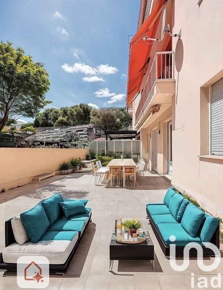 Appartement 3 pièces de 77 m² à Menton (06500)