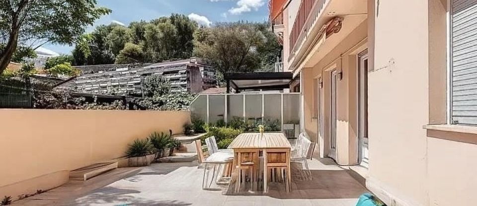 Apartment 3 rooms of 77 m² in Menton (06500)